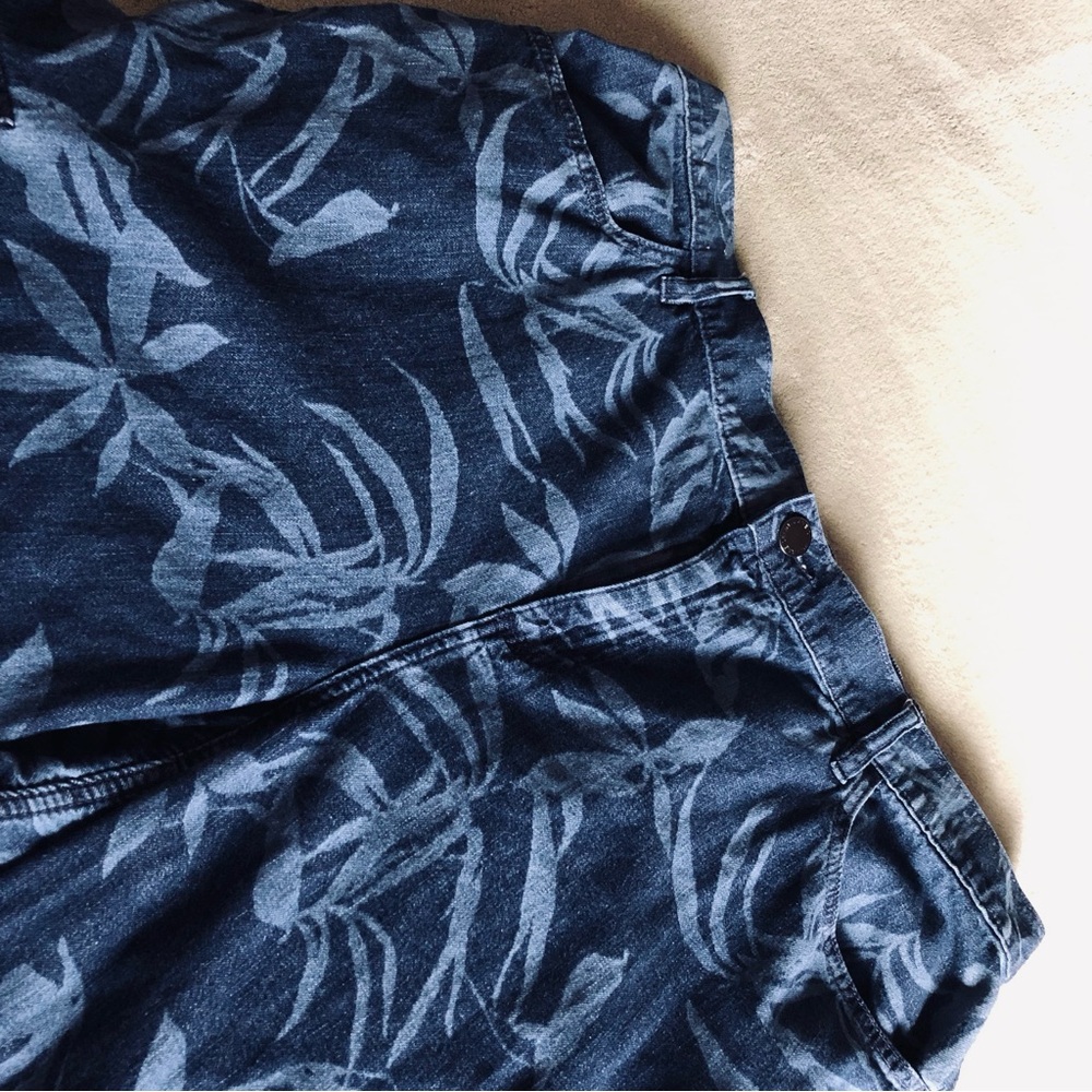 Lane Bryant jeans parachute cargo Petite Plus 22P pants denim blue leaf pattern - Picture 4 of 10